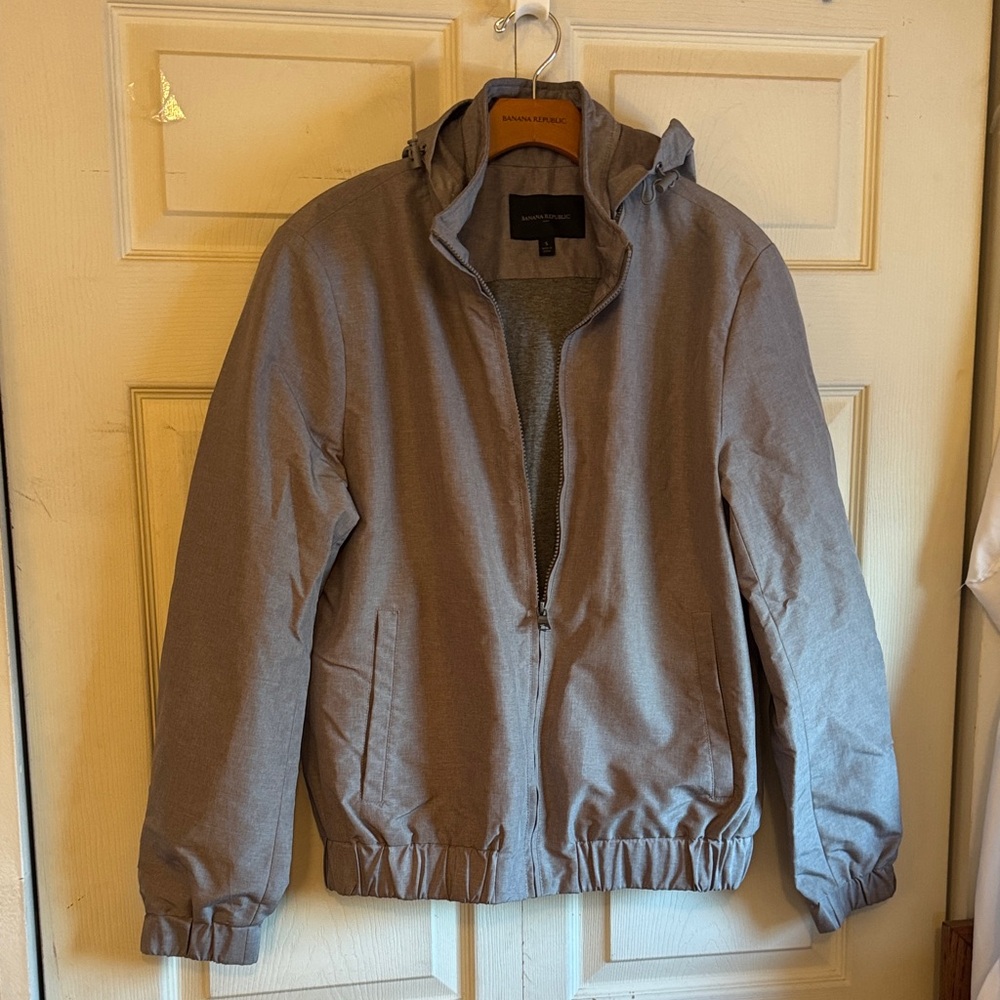 Banana Republic Light Gray Zip-Up Jacket with Hideaway hood